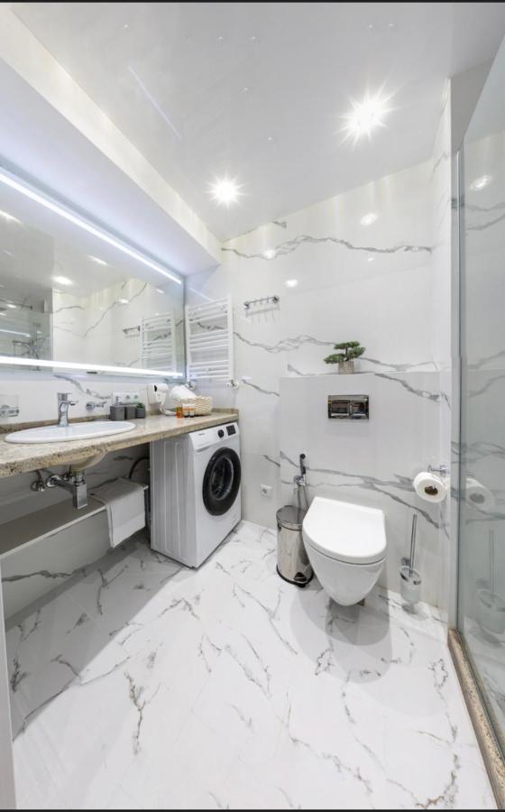 Crystal Deluxe, Four Seasons F2, New Gudauri公寓 外观 照片